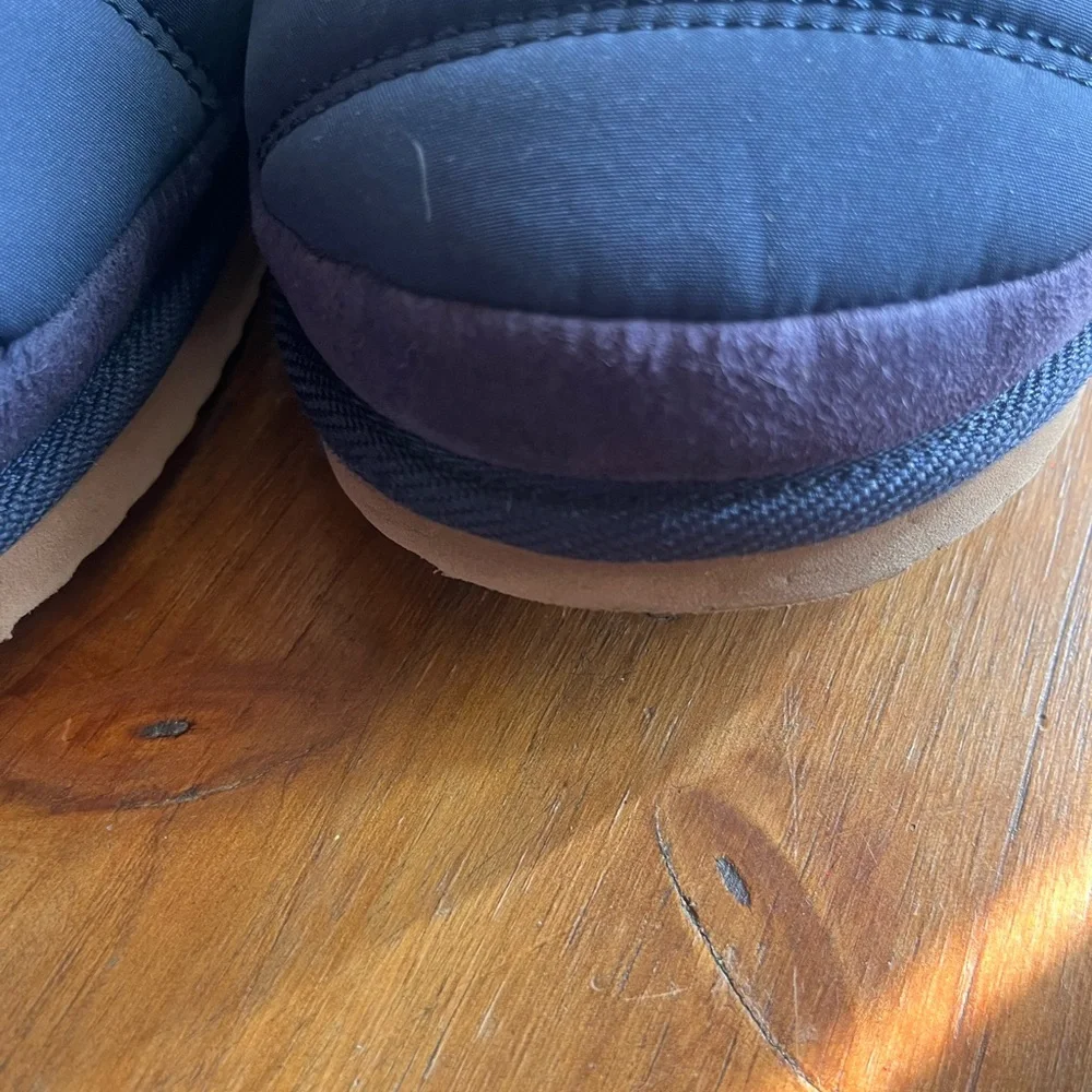 Old Navy Men's Navy Blue Slip-On Loafers - Picture 2 of 7